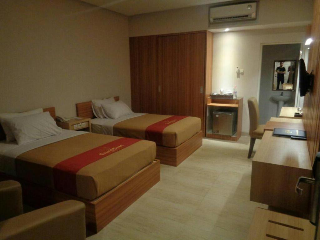 Grand Dian Hotel Slawi Tegal  Ngoại thất bức ảnh