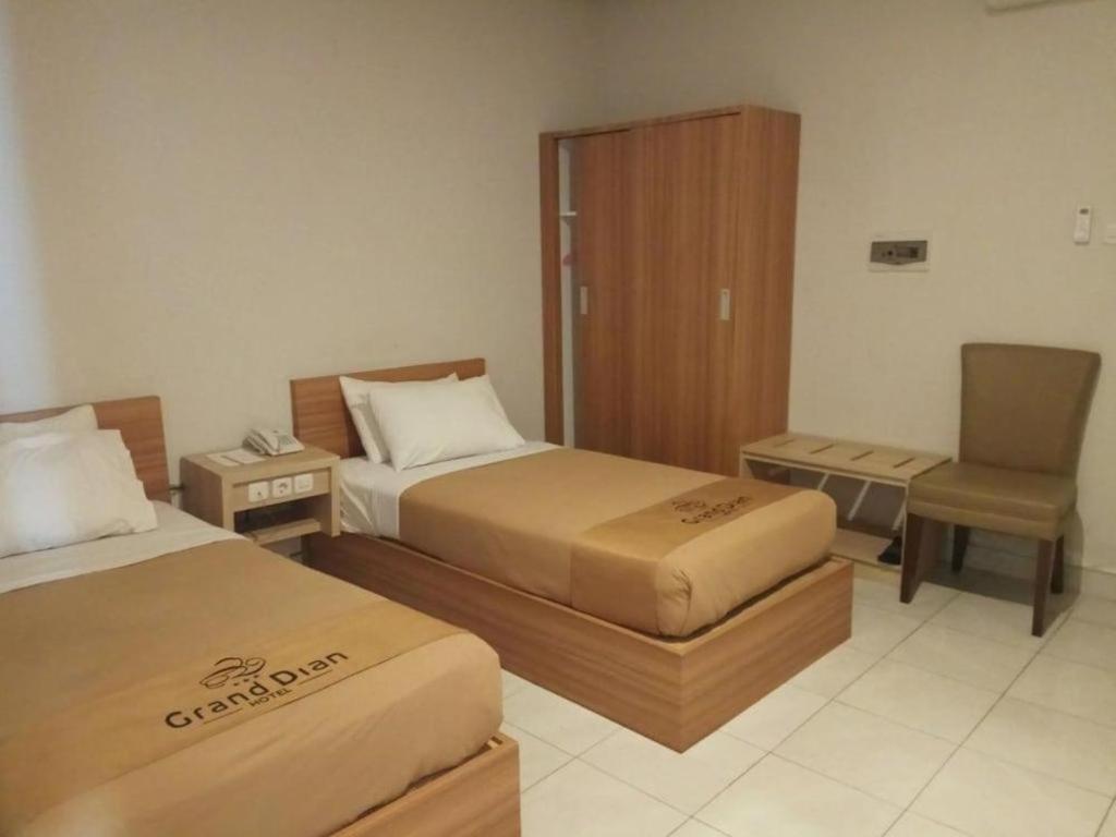 Grand Dian Hotel Slawi Tegal  Ngoại thất bức ảnh