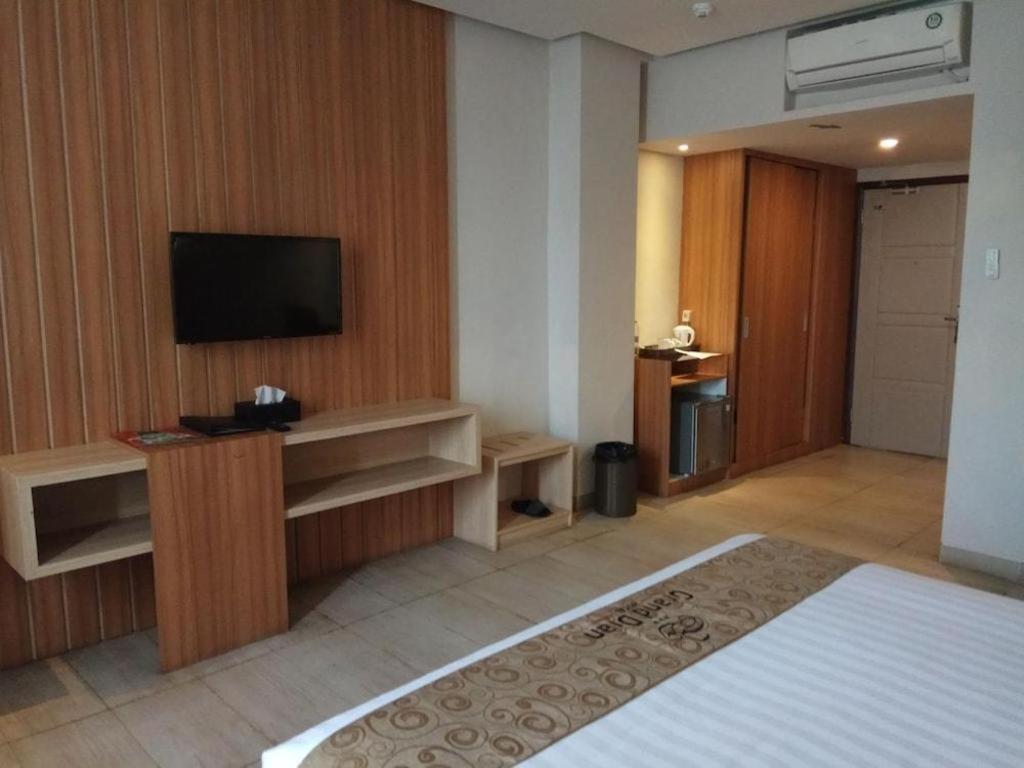 Grand Dian Hotel Slawi Tegal  Ngoại thất bức ảnh