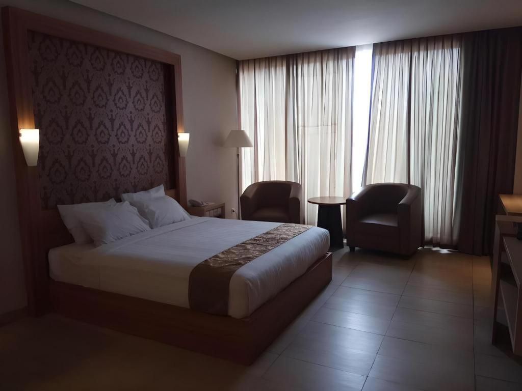 Grand Dian Hotel Slawi Tegal  Ngoại thất bức ảnh